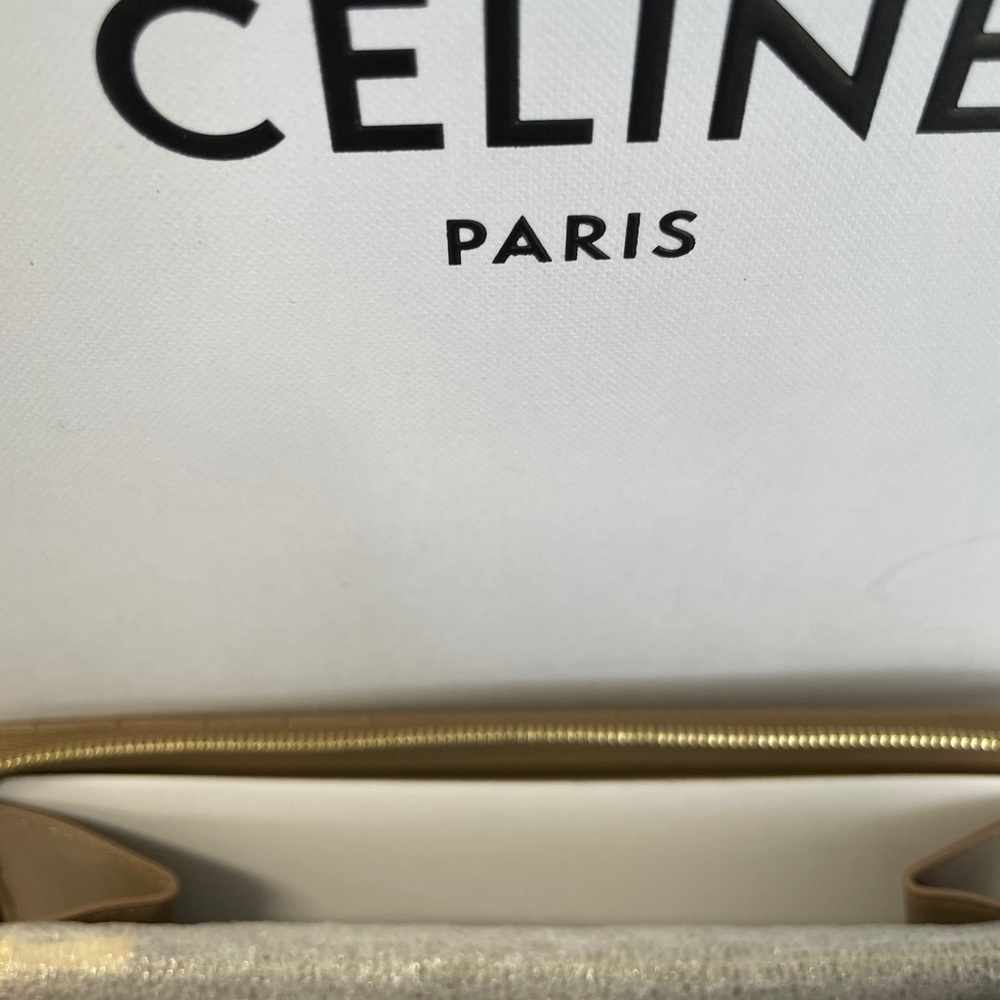 Celine women’s zippered wallet - Picture 7 of 15
